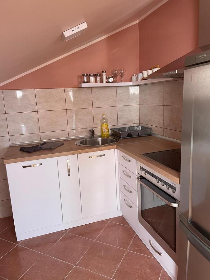 Loft Apartman Ягодина Екстериор снимка